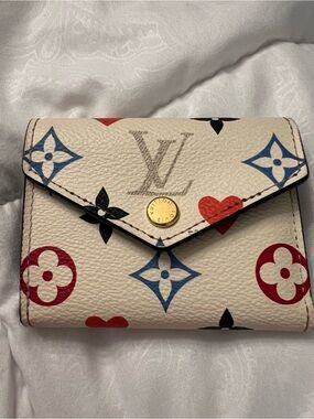 Louis Vuitton Game On Zoe Wallet Monogram Limited Edition
